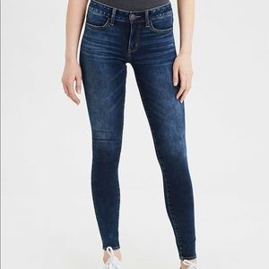 American Eagle Low-Rise Jegging
